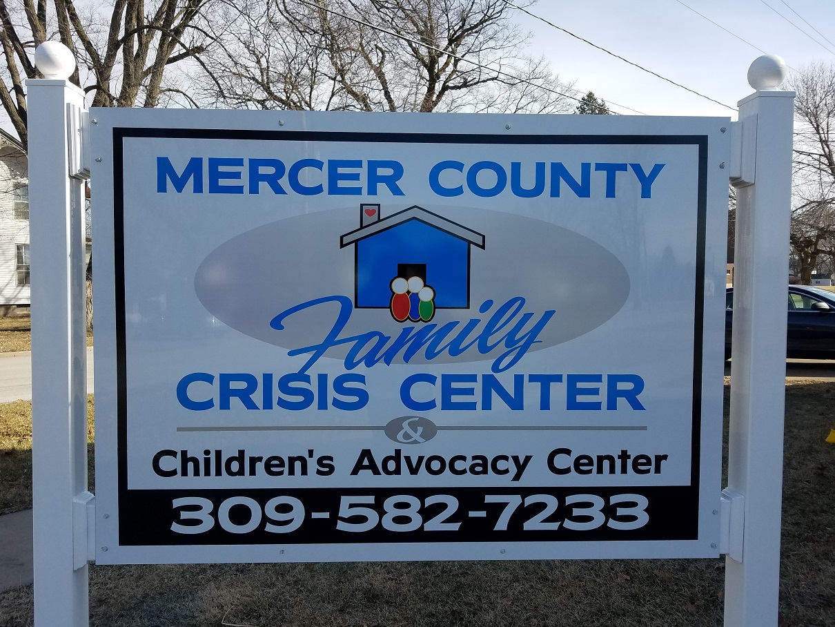 A sign for the mercer county family crisis center.